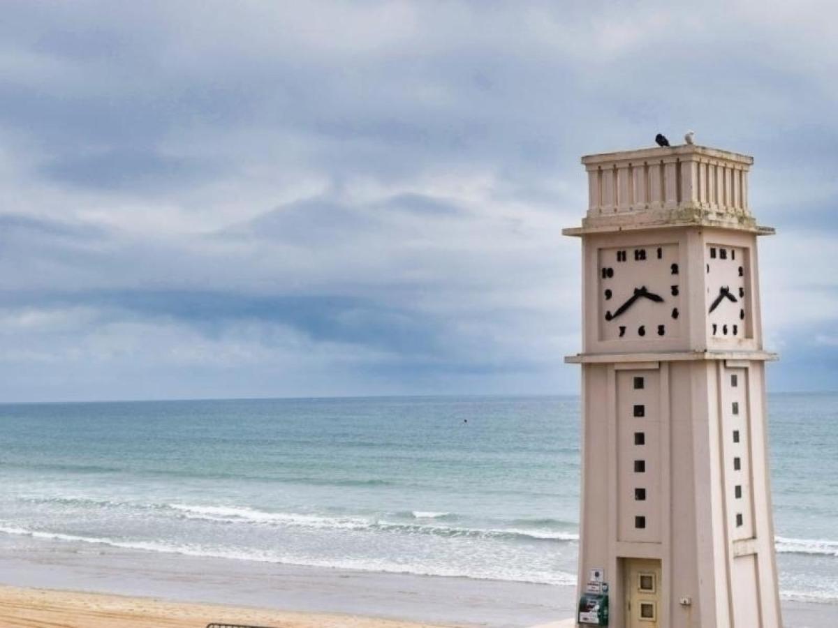 Appartement T2 Avec Balcon Et Vue Mer, 1Er Etage, Ascenseur, Tv, Cuisine Equipee - Fr-1-197-466 Les Sables-dʼOlonne Exteriör bild