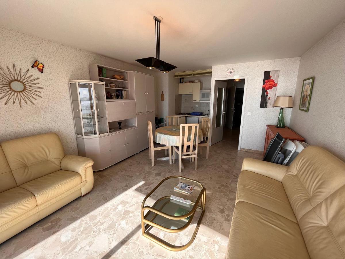 Appartement T2 Avec Balcon Et Vue Mer, 1Er Etage, Ascenseur, Tv, Cuisine Equipee - Fr-1-197-466 Les Sables-dʼOlonne Exteriör bild